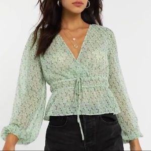 Stradivarius blouse in mint floral print. Size L